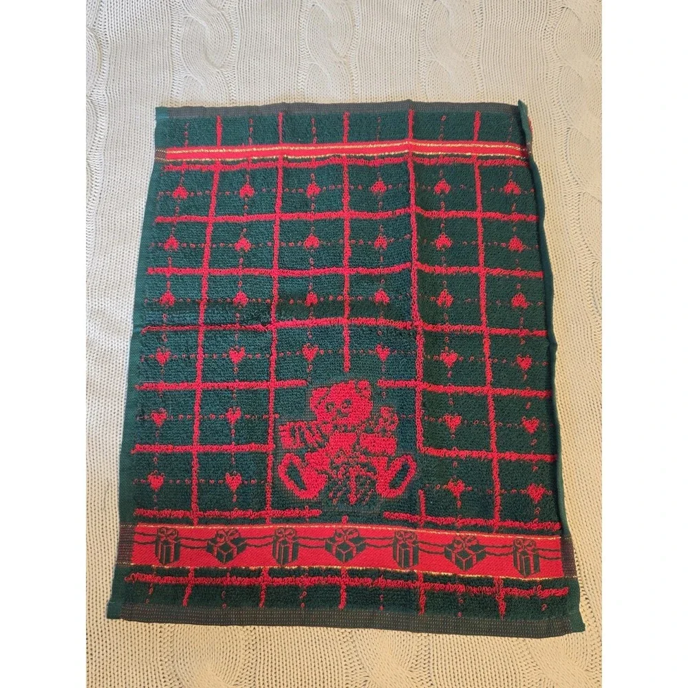 Vintage Christmas Teddy Bear Guest Towel & Hand Towel Set Red Green Cotton Decor